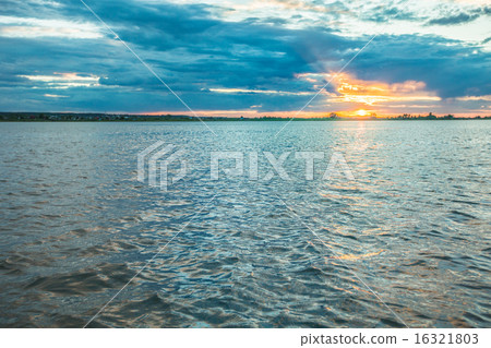 Image of sunset on river Tom Tomsk. Russia 16321803