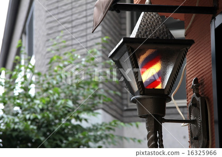 A barber's mark A barber's mark 16325966