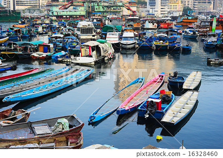 Boats in Aberdeen village, HK 16328460
