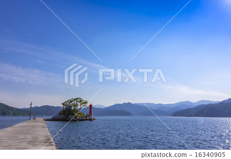 Horai Island (Otsuchi Town, Iwate Prefecture) Horai Island (Otsuchi Town, Iwate Prefecture) 16340905