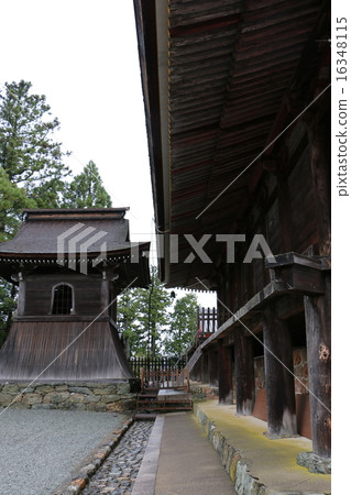 春天的吉野山Zaodate的Kimonoyama-ji寺的春天橋 16348115