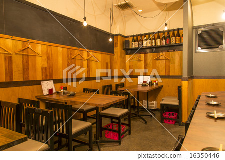 Izakaya 16350446
