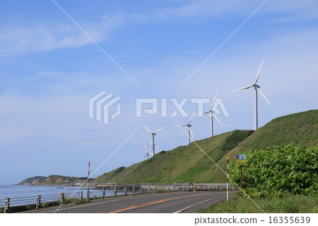 從南面觀看Uenpyo Green Hill風電場。 16355639