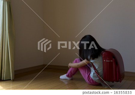 Troubled girl Troubled girl 16355833