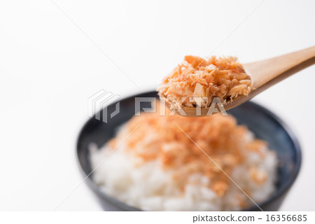 Salmon flakes and rice 16356685