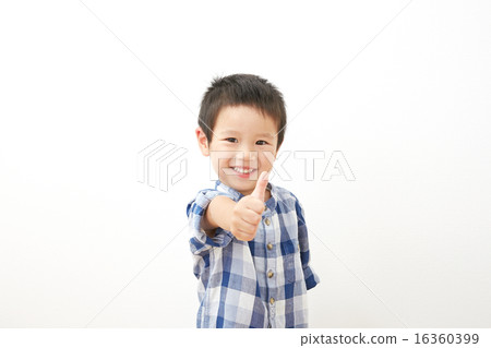 一個好兆頭的男孩 16360399