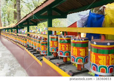 印度游泳西藏寺瑪尼汽車 16360653