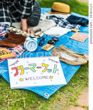 Image of flea market. 16363121