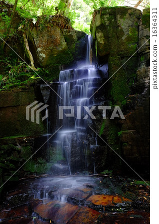 Aoba Falls (Uda City, Nara Prefecture) Aoba Falls (Uda City, Nara Prefecture) 16364311