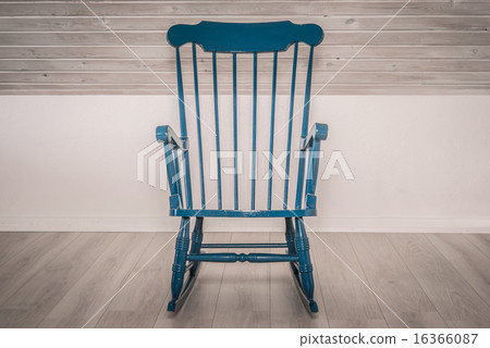 Rocking chair on wooden floor Rocking chair on wooden floor 16366087