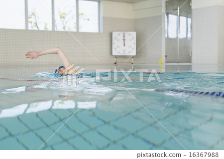 Sports club 16367988