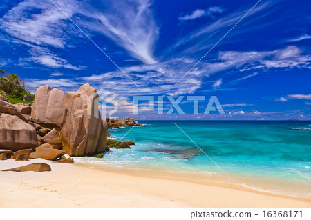 Tropical beach at Seychelles 16368171