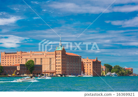 Il Molino Stucky on Giudecca, Venice, Italia 16369921