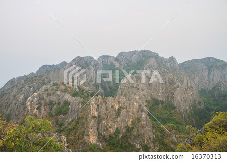 Limestone mountains Limestone mountains 16370313