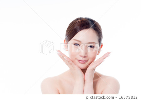 Beauty image 16375812