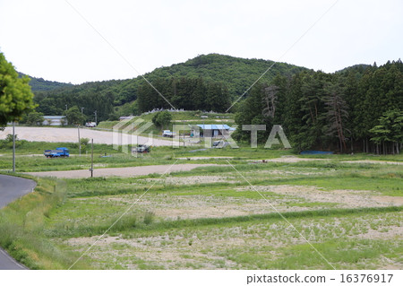 After Iitate village decontamination rice field grassland track 16376917