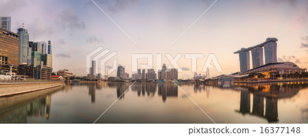 Singapore Skyline and view of Marina Bay 16377148