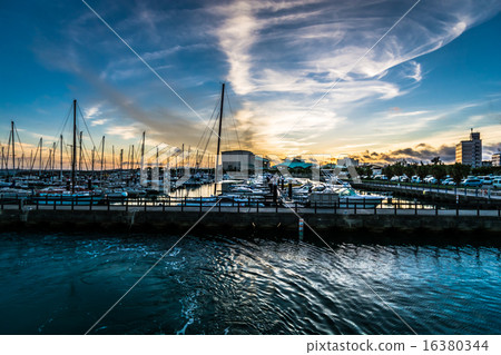 Ginowan Marina 16380344