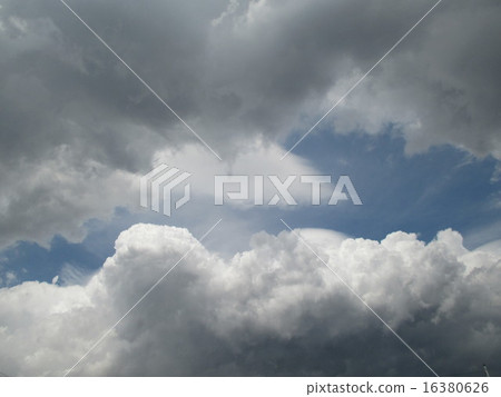 雲 雲 16380626