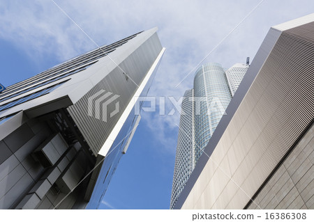 High-rise building streets in Tokyo 16386308