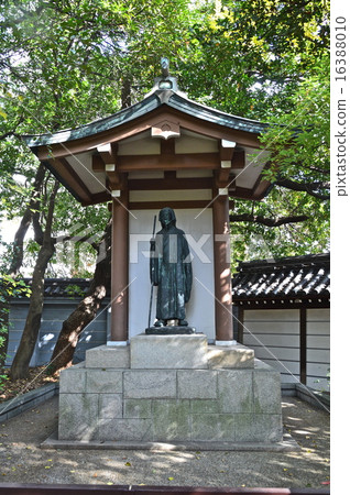 Statue of Mitsudo Mitsudo (Minatogawa Shrine, Masashige Kusunoki's Cemetery / Hyogo Prefecture Kobe City Chuo-ku Higher Distribution) Statue of Mitsudo Mitsudo (Minatogawa Shrine, Masashige Kusunoki's Cemetery / Hyogo Prefecture Kobe City Chuo-ku Higher Distribution) 16388010