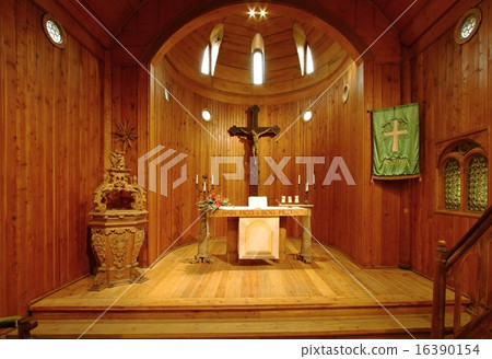 Church Wang inside 16390154