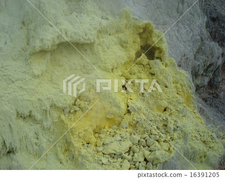 Fumarolic gas 16391205