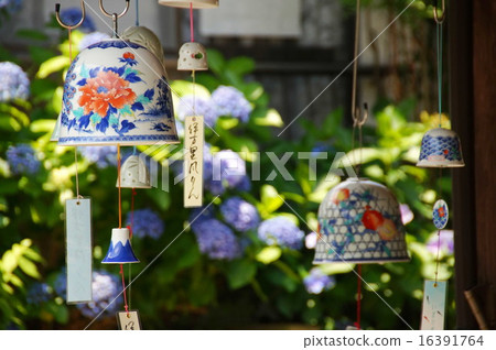 Imari Wind chimes city Imari Wind chimes city 16391764