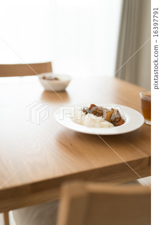 昨晚的咖哩 昨晚的咖哩 16397791