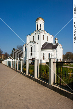 church of st. vladimir on summer day 16400605
