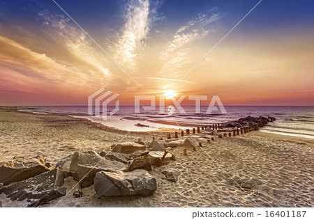 Magical sunset over Baltic Sea coast, Miedzyzdroje in Poland. Magical sunset over Baltic Sea coast, Miedzyzdroje in Poland. 16401187