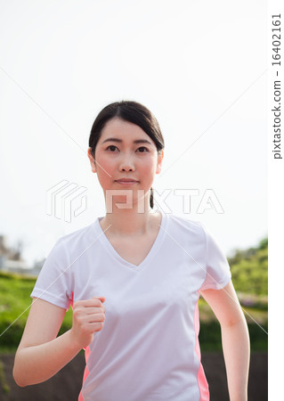 慢跑的女人 慢跑的女人 16402161