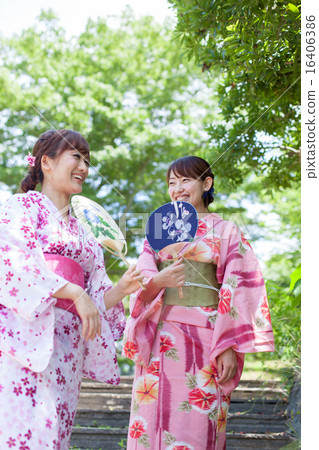 浴衣的女人 16406386