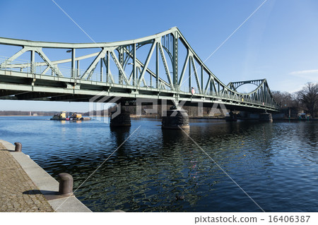 Glienicker bridge and push boat 16406387