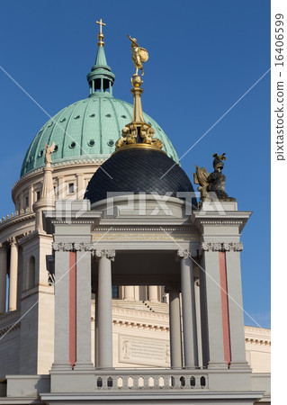 Nikolai Church and Fortuna portal 16406599