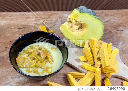 Coconut Milk Stewed Pumpkin 16407090