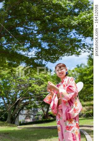 浴衣的女人 浴衣的女人 16412098