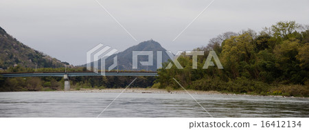 金華和長良川千鳥橋 金華和長良川千鳥橋 16412134