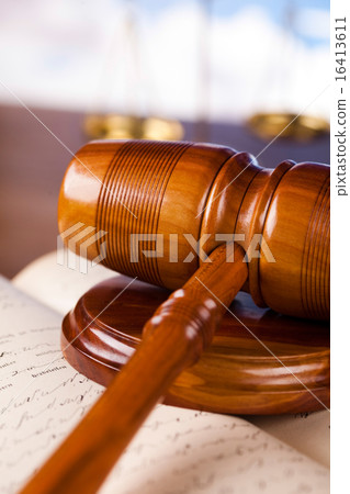 Wooden gavel barrister, justice concept, legal Wooden gavel barrister, justice concept, legal 16413611