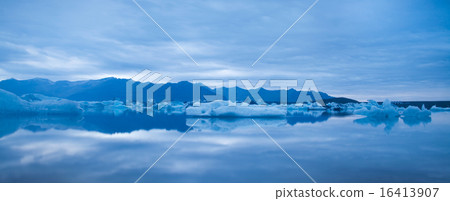Lake iceland, bright colorful vivid theme 16413907