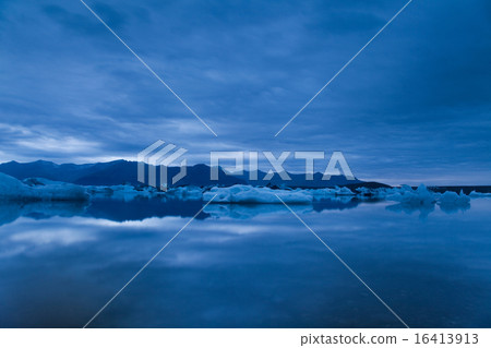 Lake iceland, bright colorful vivid theme Lake iceland, bright colorful vivid theme 16413913