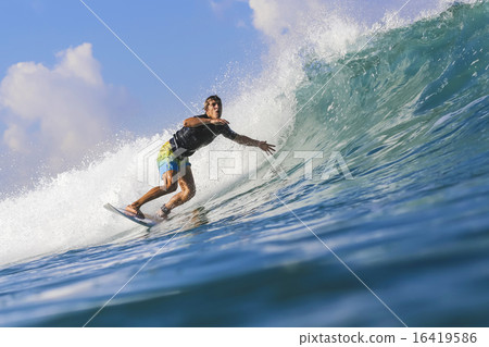 Surfing a wave 16419586