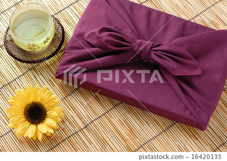 Wrapping cloth (gifts) Wrapping cloth (gifts) 16420135