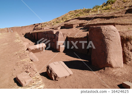 Bolivian Tiwanak ruins megalithite group Bolivian Tiwanak ruins megalithite group 16424625