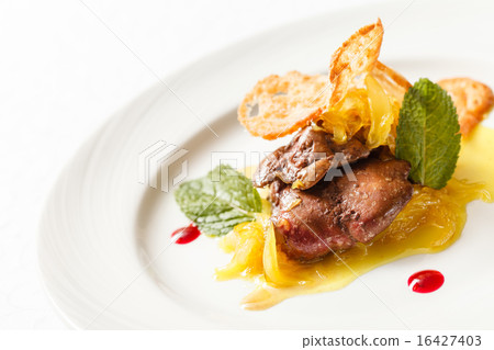 foie gras with sauce 16427403