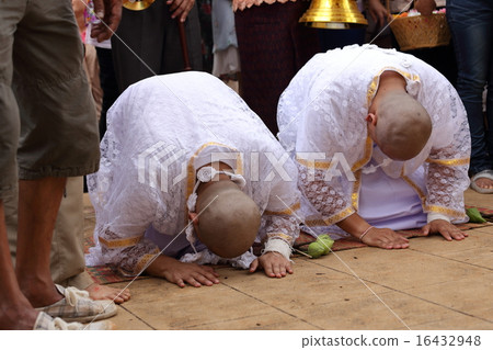 the ordination ceremony of the new monk the ordination ceremony of the new monk 16432948