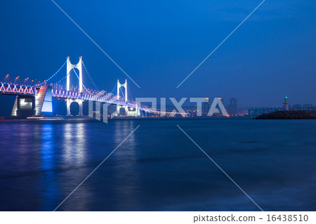 The Gwangan Bridge, Busan The Gwangan Bridge, Busan 16438510