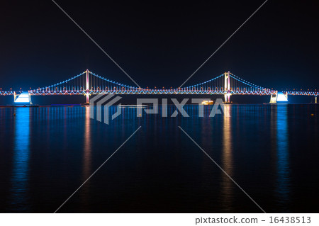 The Gwangan Bridge, Busan 16438513