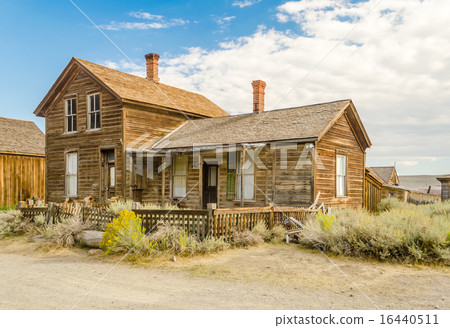 Abandoned House in the Ghost Town of Bodie, USA 16440511