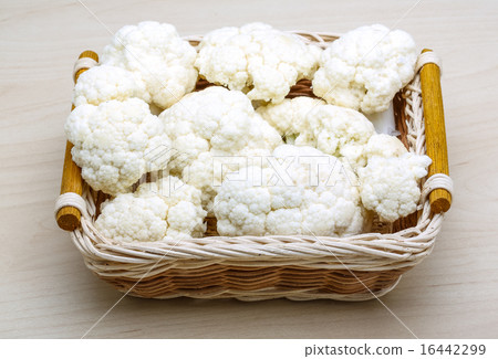 Cauliflower 16442299